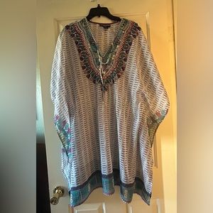 MIX NOUVEAU Flowy Blouse with Beaded Neckline L can be used as a cover up